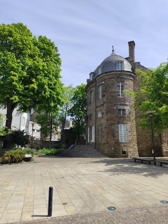 Bed and Breakfast Aux Trois Palmiers Saint-Brieuc Exteriér fotografie